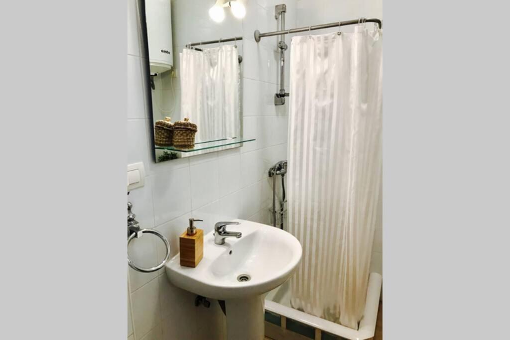 דירות Tgh Acogedor Loft En מאלגה מראה חיצוני תמונה